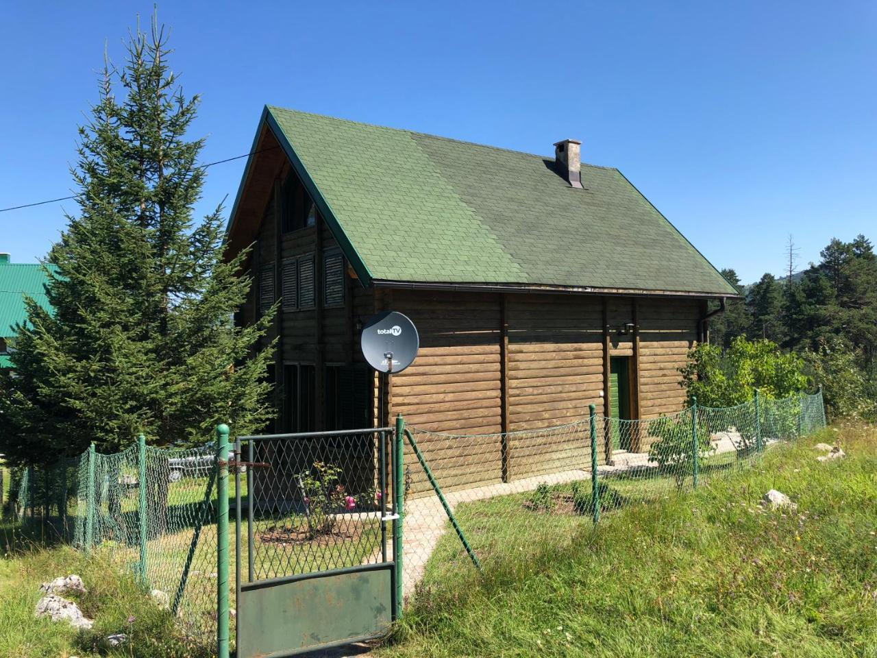 Apartamento Kuca U Borju - House In Pines Žabljak Exterior foto